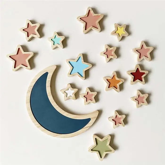 Small wooden moon and star decorations (11).webp